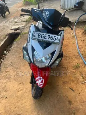 Yamaha ZR 2017 Motorbike (Used)