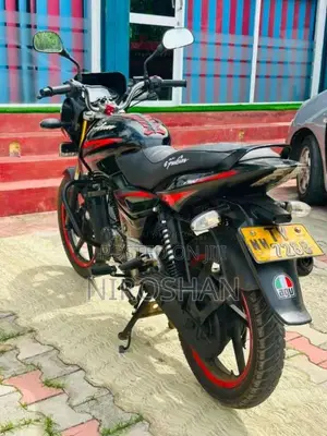 Bajaj Pulsar 150 2015 Motorbike (Used)
