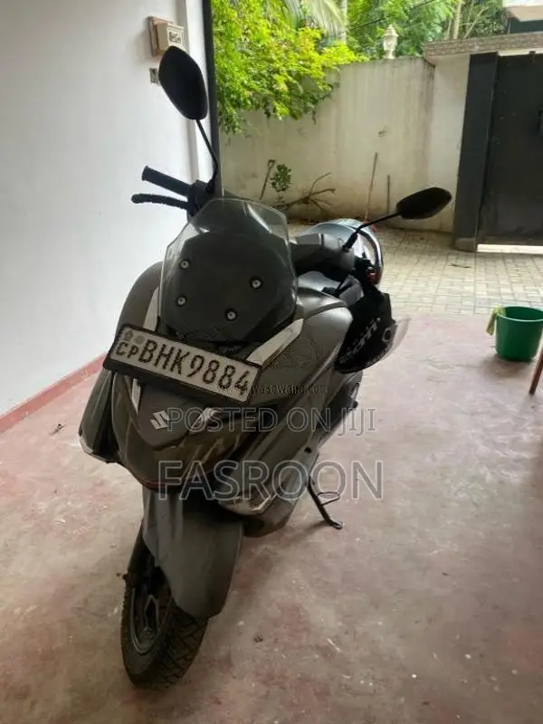 Suzuki Burgman 2019 Motorbike (Used)