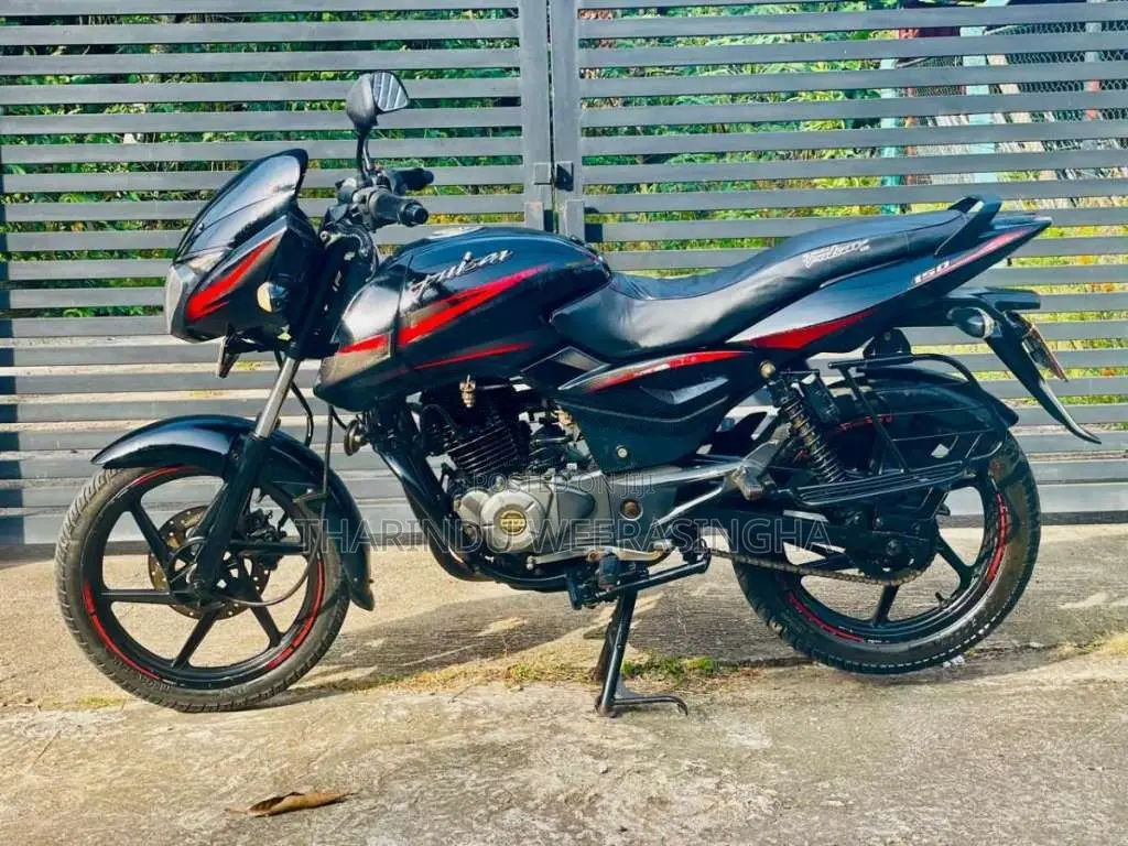 Bajaj PULSAR 150 2018 Motorbike (Used)
