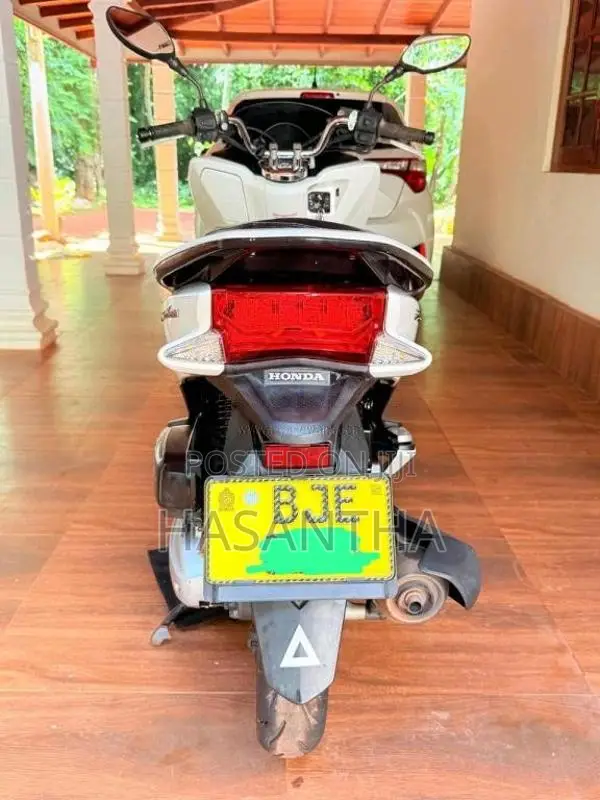 Honda PCX 150 2017 Motorbike (Used)