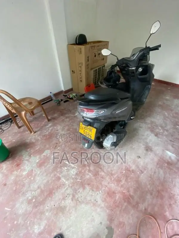 Suzuki Burgman 2019 Motorbike (Used)
