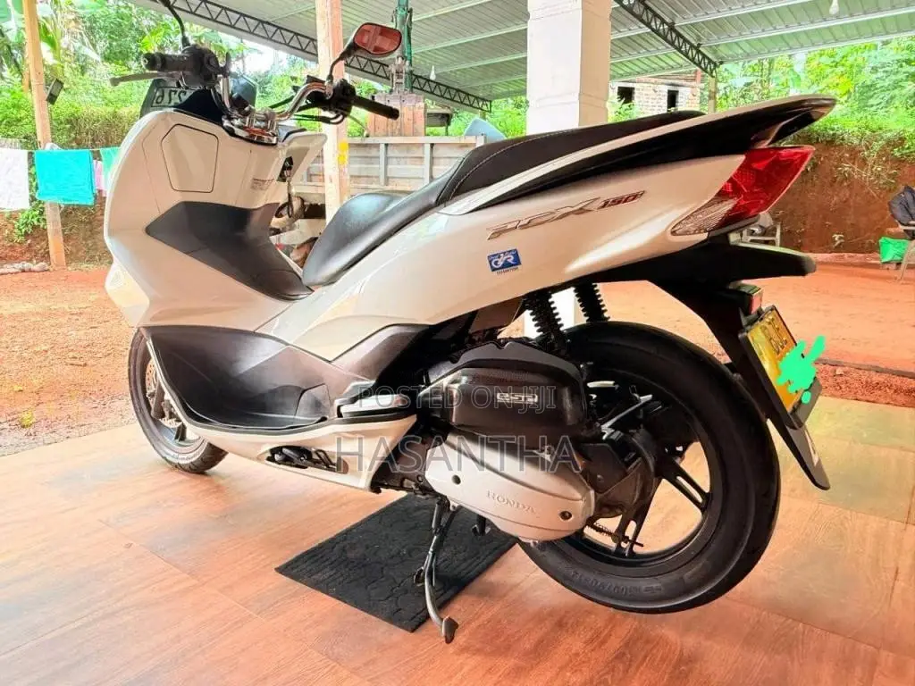 Honda PCX 150 2017 Motorbike (Used)