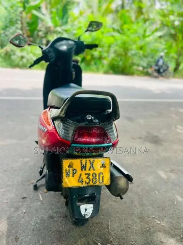 Hero Pleasure 2011 Motorbike (Used)