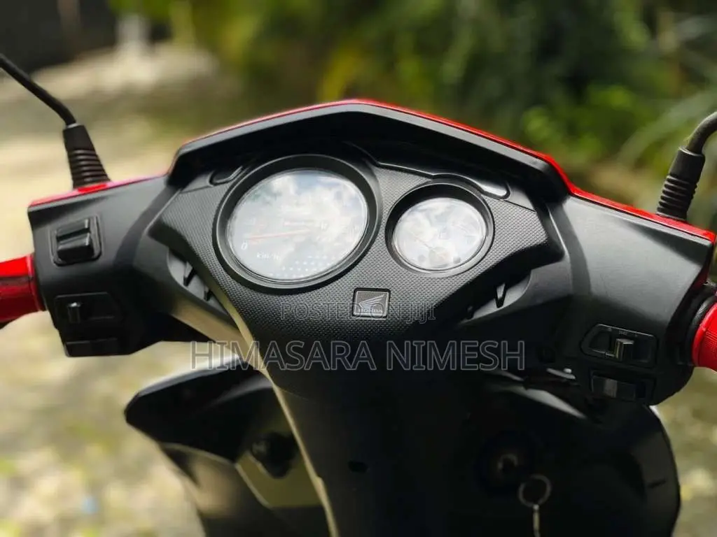 Honda Dio 2017 Motorbike (Used)