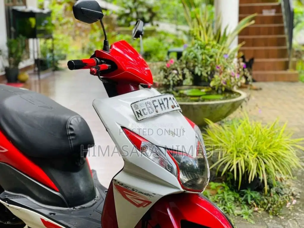 Honda Dio 2017 Motorbike (Used)