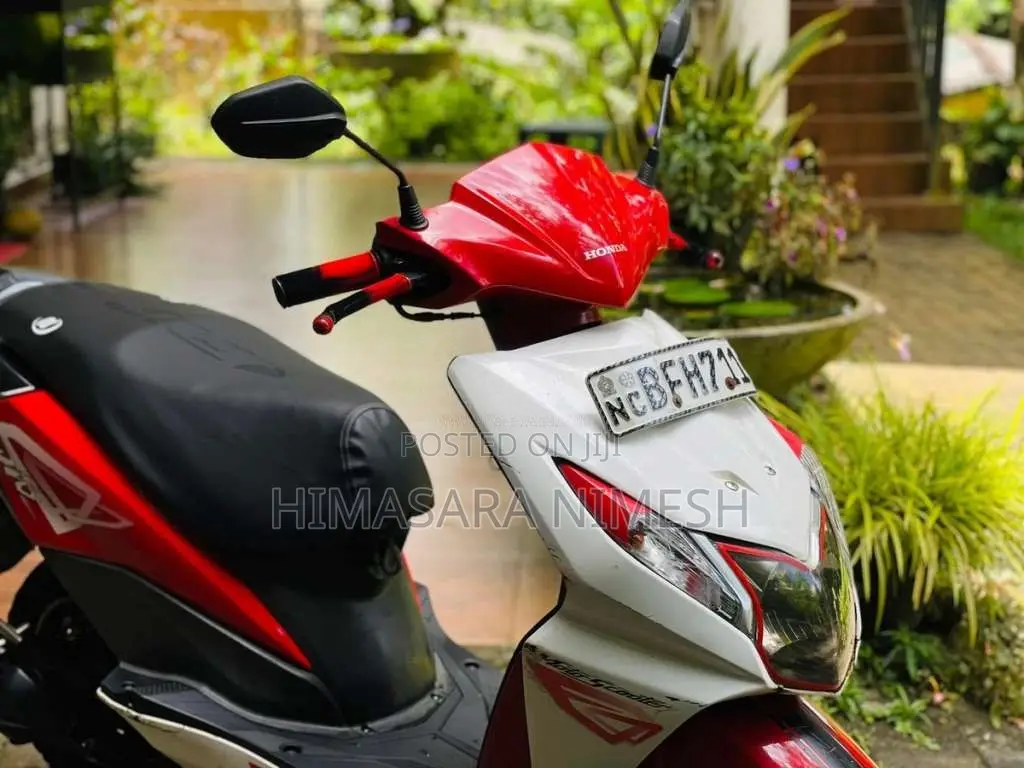 Honda Dio 2017 Motorbike (Used)
