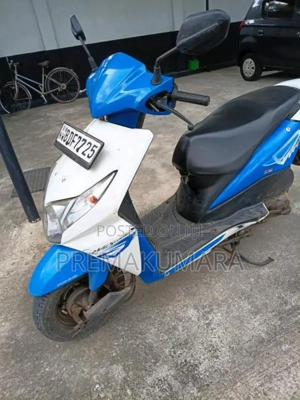 Honda Dio 2016 Motorbike (Used)