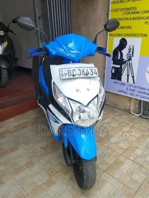 Honda Dio 2015 Motorbike (Used)