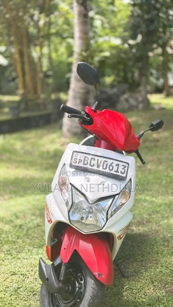 Honda Dio 2015 Motorbike (Used)