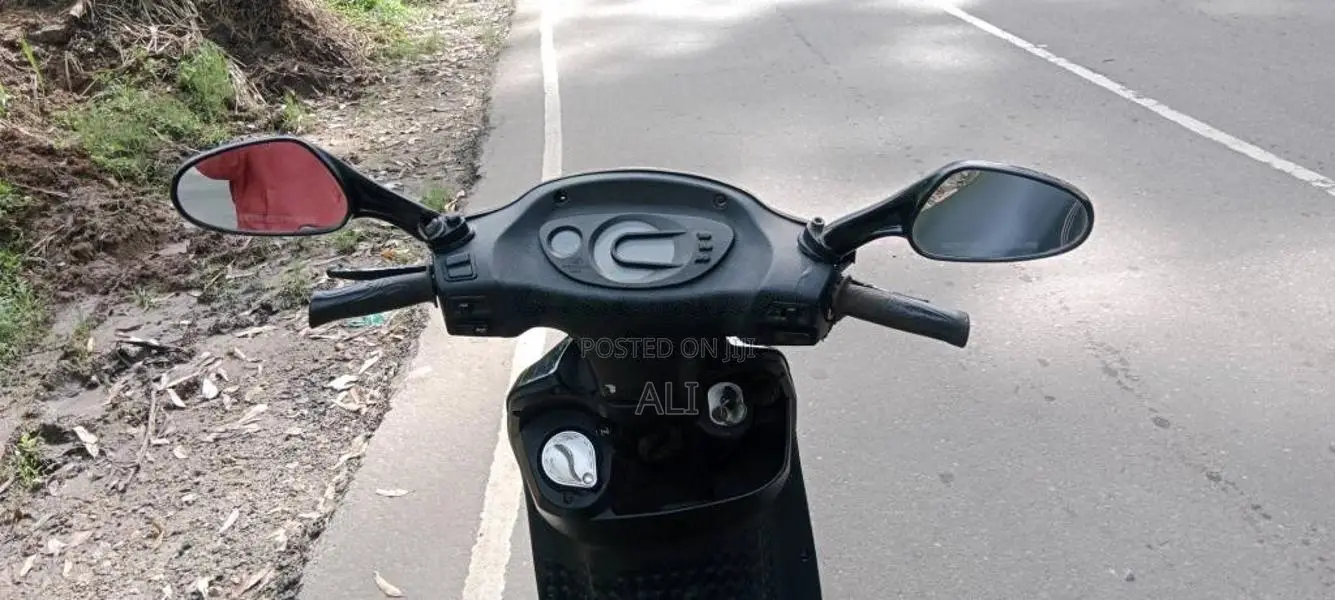 Mahindra Rodeo 2015 Motorbike (Used)