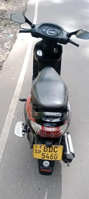 Mahindra Rodeo 2015 Motorbike (Used)