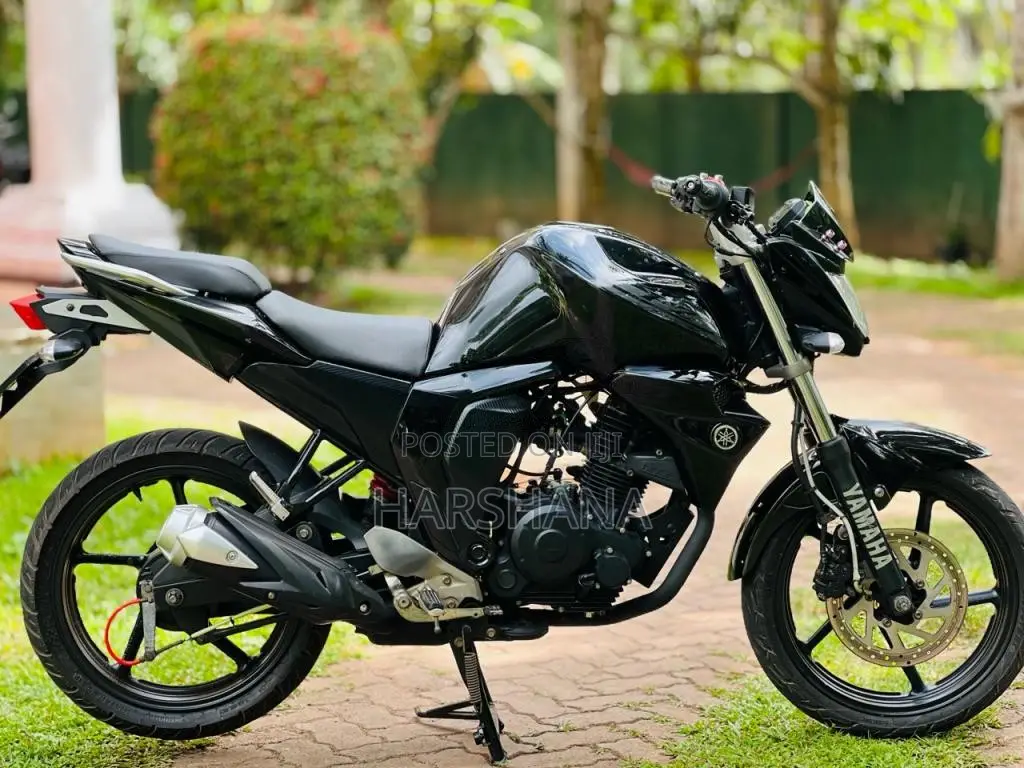 Yamaha FZ 2016 Motorbike (Used)
