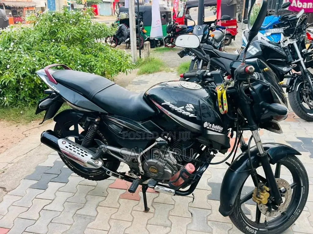 Bajaj Pulsar 150 2018 Motorbike (Used)
