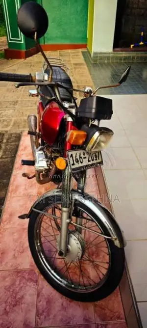 Honda Cg125 1996 Motorbike (Used)