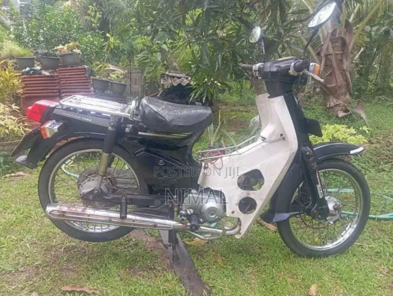 Loncin Super Cub 2011 Motorbike (Used)