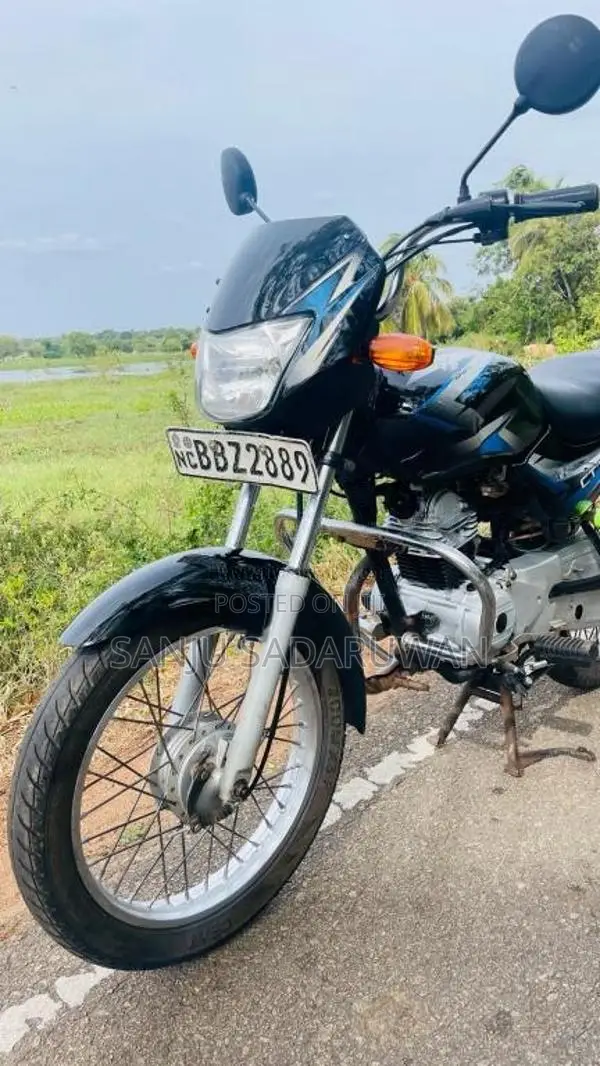 Bajaj CT-100 2015 Motorbike (Used)