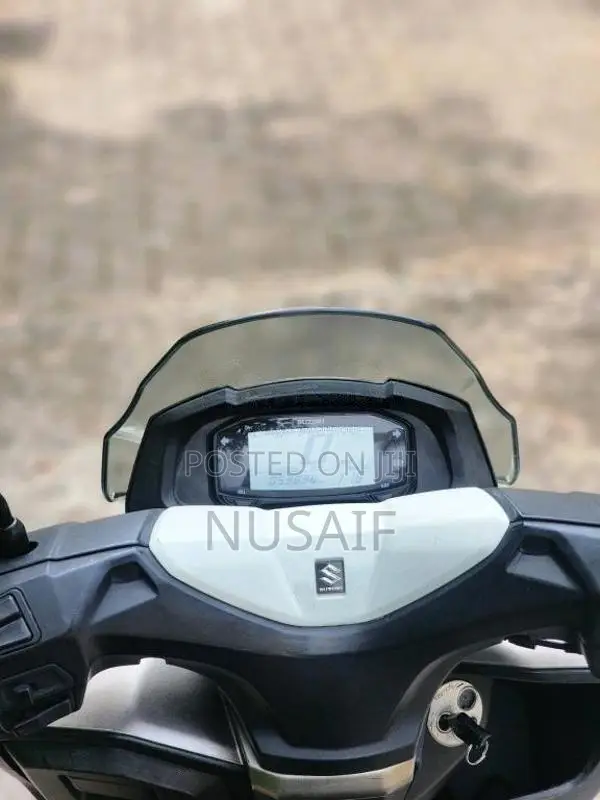 Suzuki BURGMAN 2019 Motorbike (Used)
