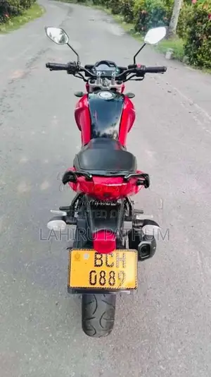 Yamaha FZ 2015 Motorbike (Used)