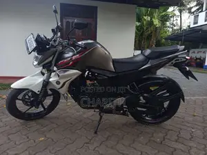 Yamaha FZ Version 2.0 2016 Motorbike (Used)