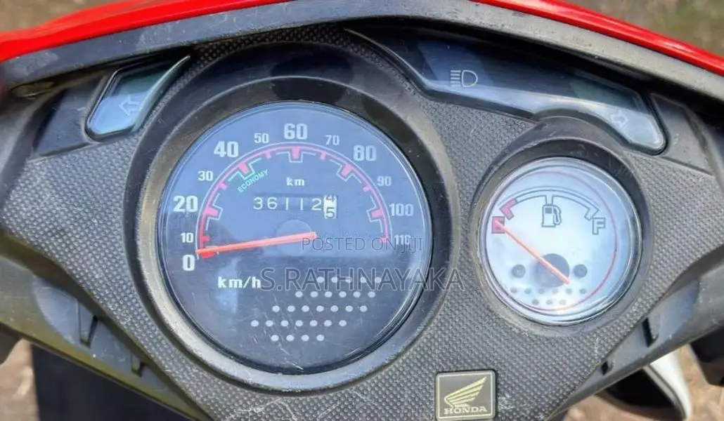 Honda Dio 2016 Motorbike (Used)