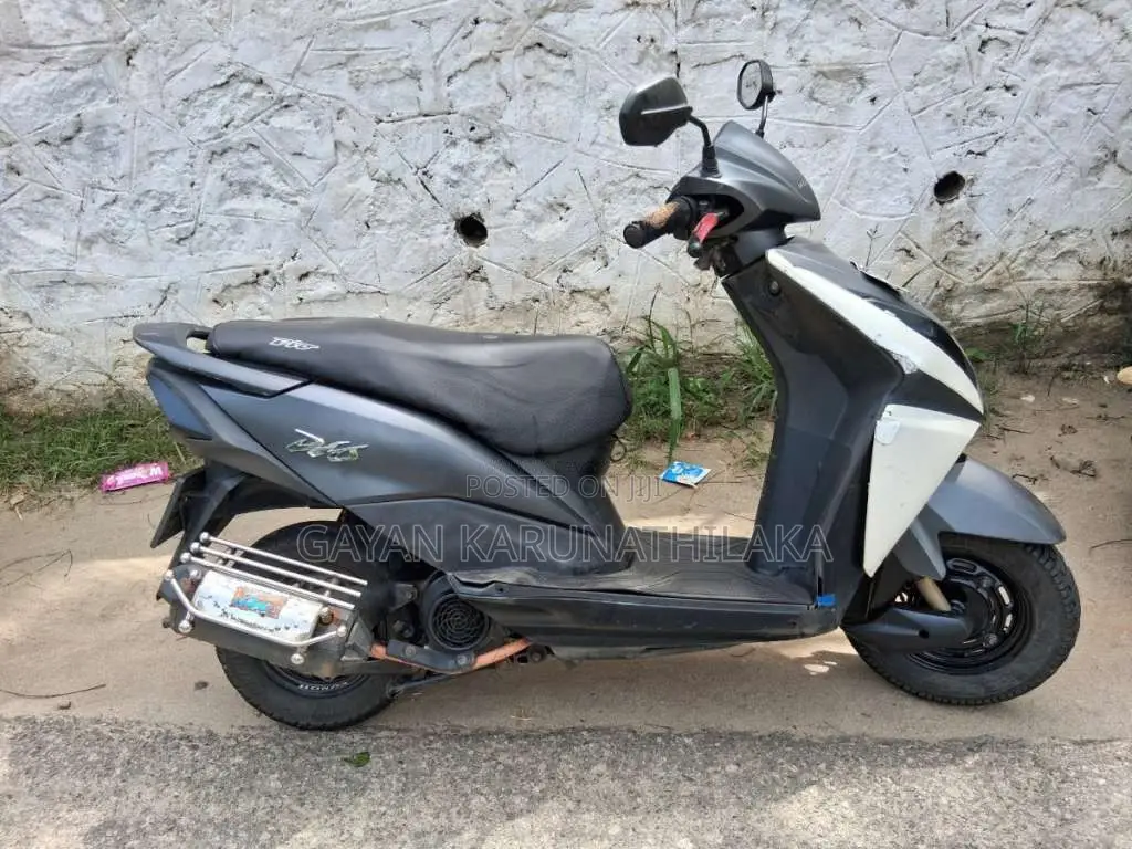 Honda Dio 2014 Motorbike (Used)