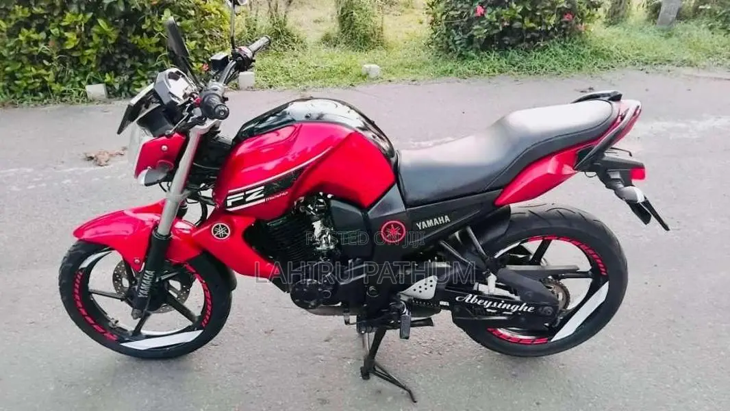 Yamaha FZ 2015 Motorbike (Used)