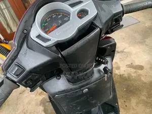 Mahindra Gustro 2017 Motorbike (Used)