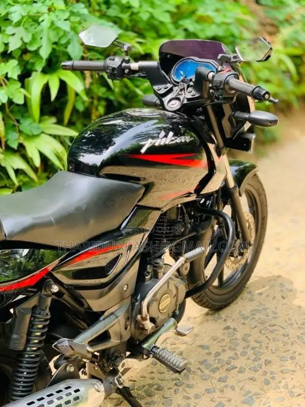 Bajaj Pulsar 150 2015 Motorbike (Used)