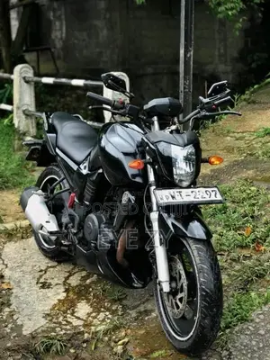 Yamaha FZ 2011 Motorbike (Used)