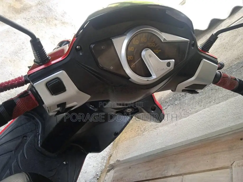 Hero Maestro Edge 2015 Motorbike (Used)