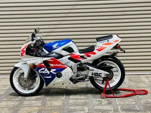 Honda CBR 1998 Motorbike (Used)