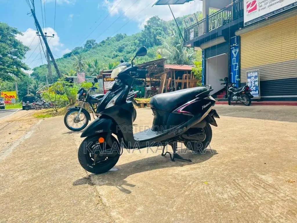 Hero Pleasure 2014 Motorbike (Used)
