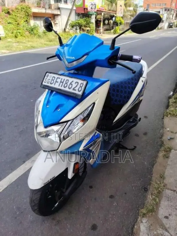 Honda Dio 2017 Motorbike (Used)