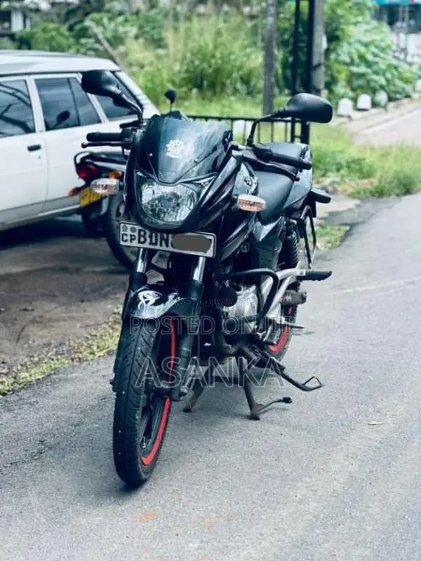 Bajaj Pulsar 180 2016 Motorbike (Used)