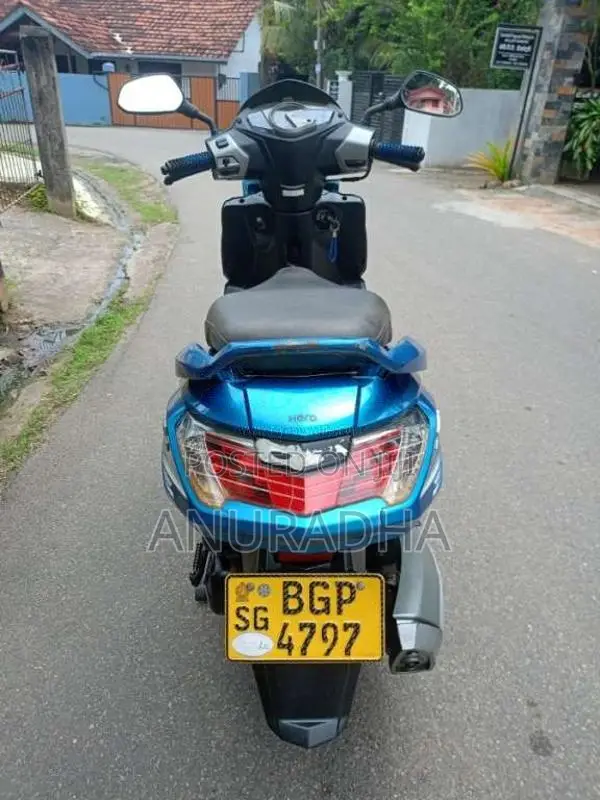 Hero Maestro Edge 2017 Motorbike (Used)