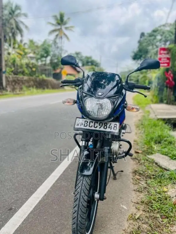 Bajaj Pulsar 2015 Motorbike (Used)