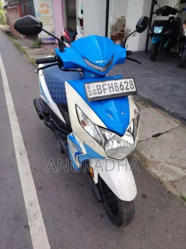 Honda Dio 2017 Motorbike (Used)