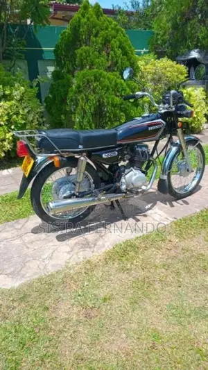 Honda CG125 1995 Motorbike (Used)