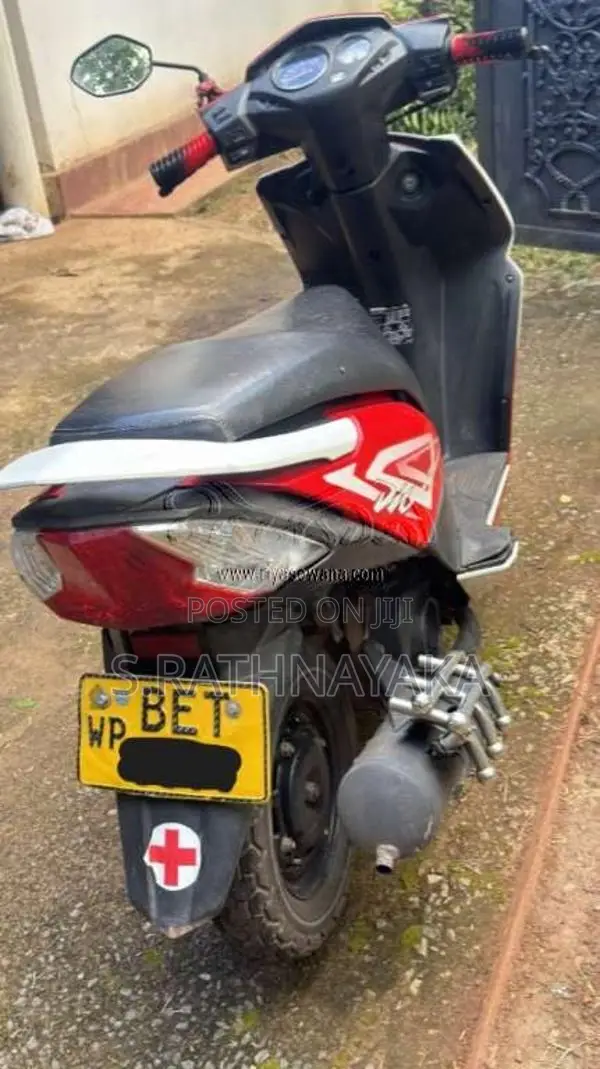 Honda Dio 2016 Motorbike (Used)