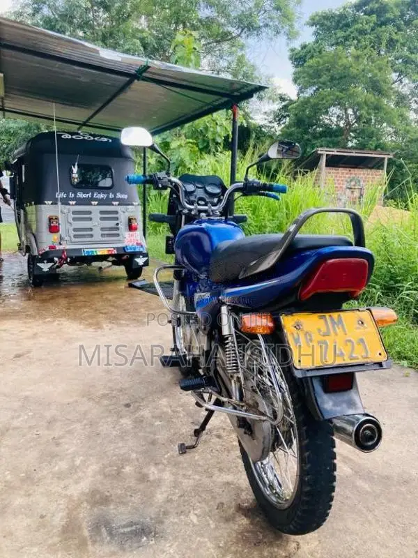 Bajaj Caliber 115 2004 Motorbike (Used)