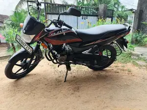 Bajaj Platina 2016 Motorbike (Used)