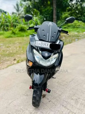 Suzuki BURGMAN 2019 Motorbike (Used)
