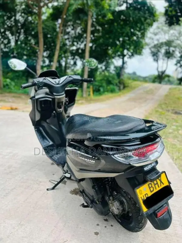 Suzuki BURGMAN 2019 Motorbike (Used)