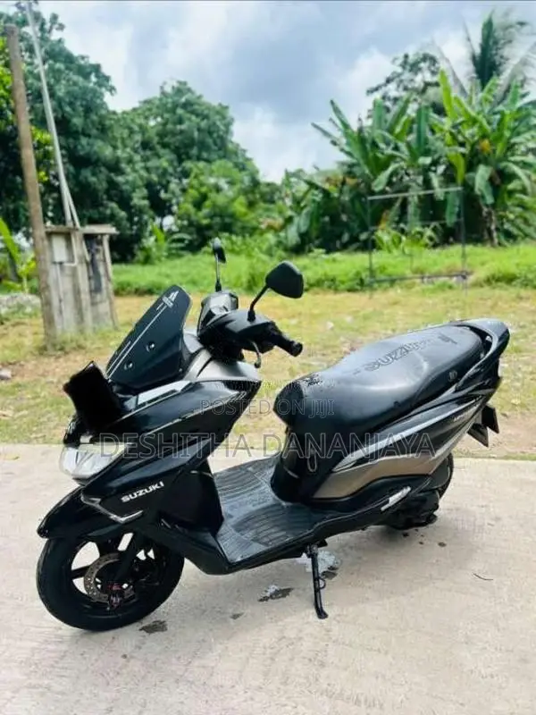 Suzuki BURGMAN 2019 Motorbike (Used)