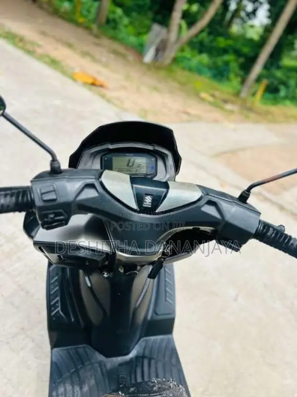 Suzuki BURGMAN 2019 Motorbike (Used)