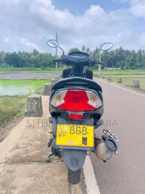 Honda Dio 2017 Motorbike (Used)