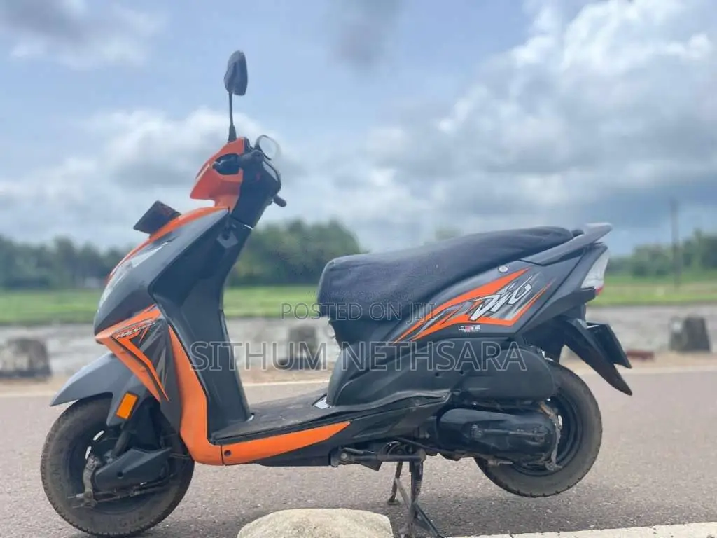 Honda Dio 2017 Motorbike (Used)