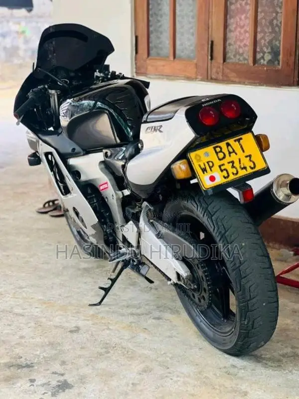 Honda CBR 2014 Motorbike (Used)