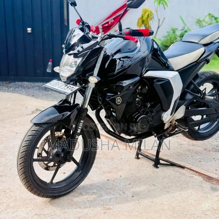 Yamaha Fz 2017 Motorbike (Used)